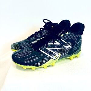 New balance, freeze, cleats Size 5.5